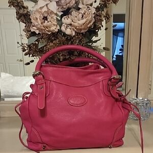 Elegant Pink Leather Shoulder Bag